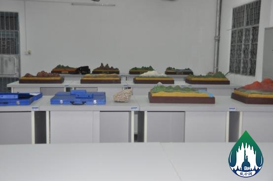 说明: http://lgx.hstc.edu.cn/5sysgl/images/2011/6/12/965473B9515E45F8B3140446D07D3933.jpg