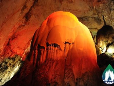 14-1-33-Natural roundness-Round stalagmite