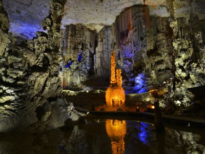 织金洞景观&mdash;&mdash;霸王盔